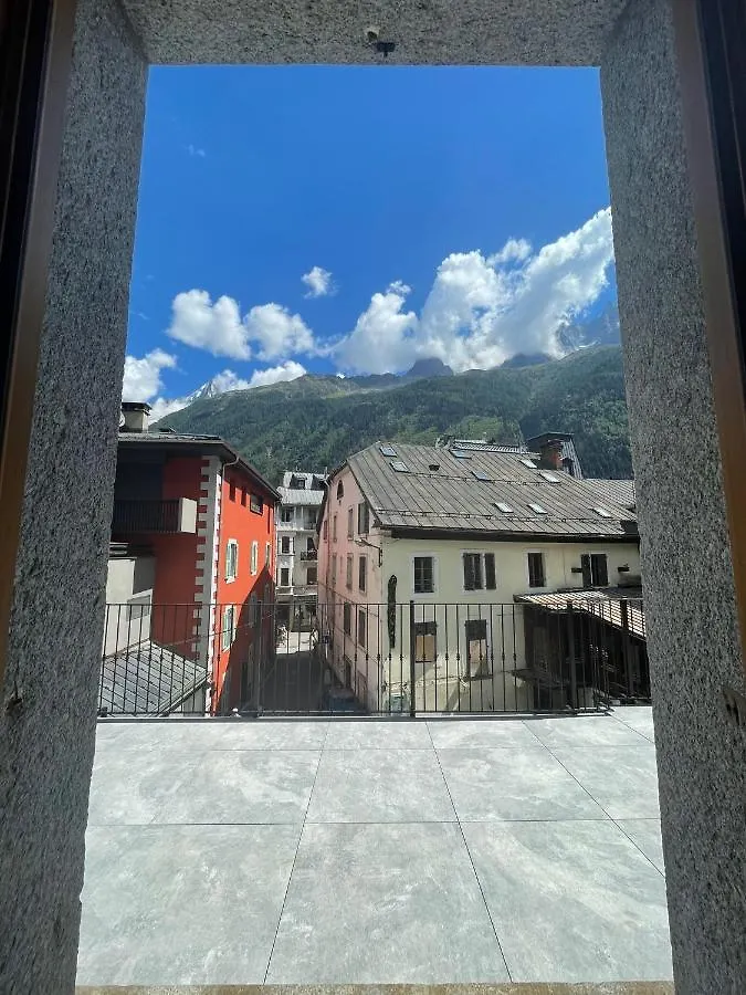 Hotel La Verticale Chamonix 2*,