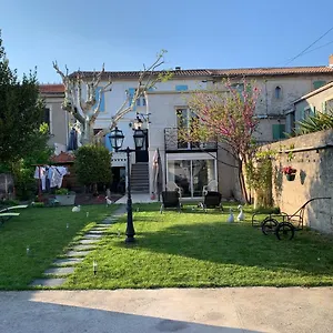 Les Papalines , Avignon France